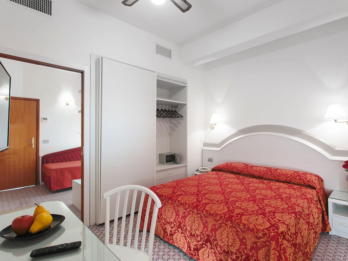 Hotel Caravelle Cesenatico Eksteriør bilde
